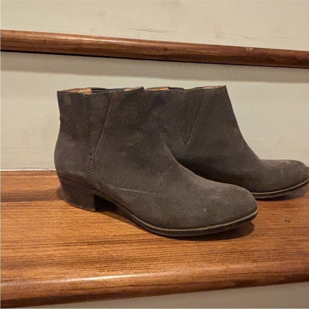 Lucky Brand Women's Gray Suede Ankle Booties - Picture 3 of 7